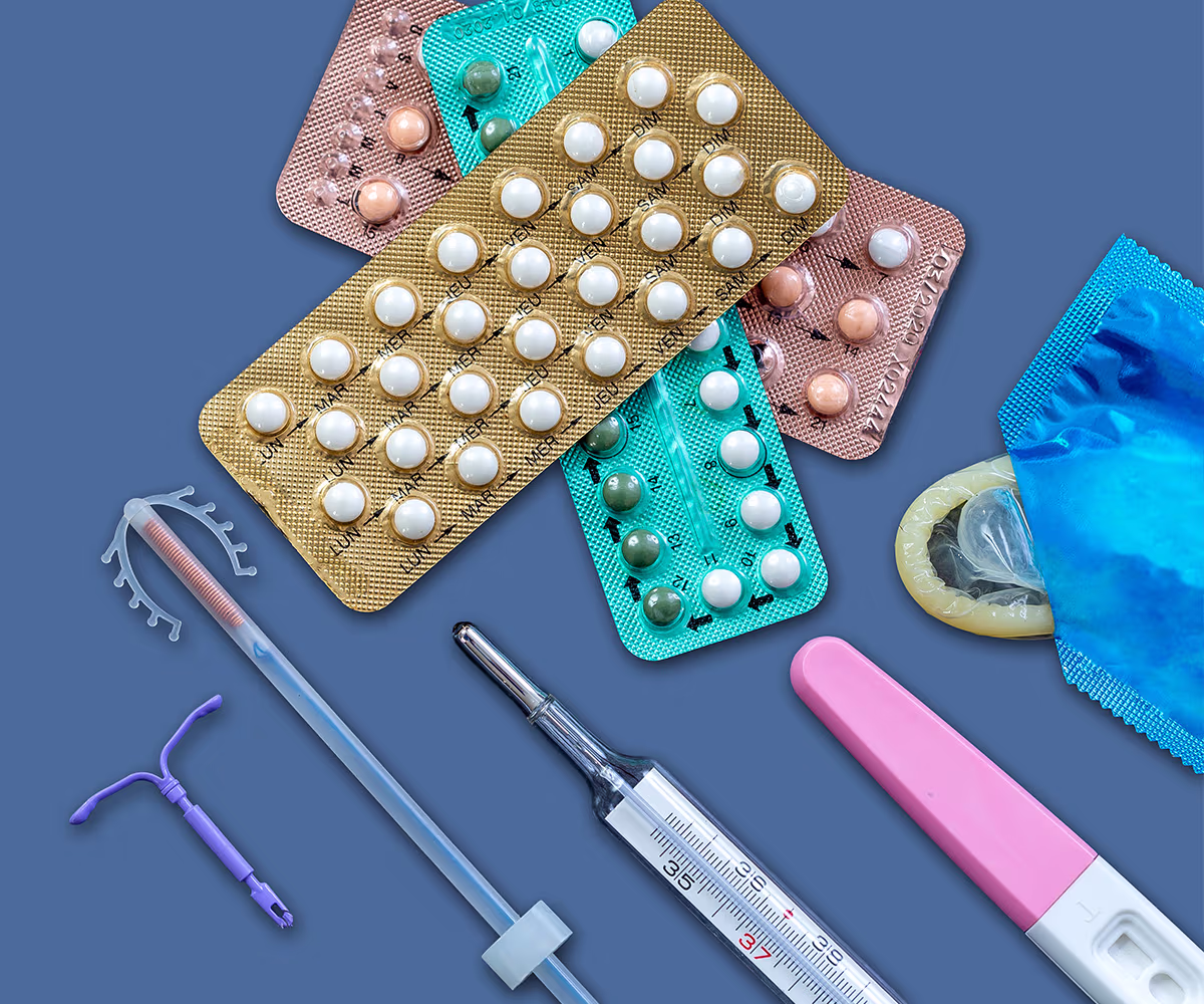 Contraception Accent image showing different kinds of birth control options